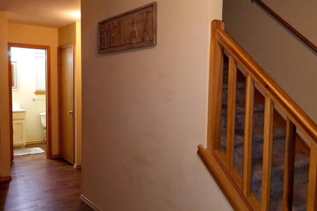 *Amenity-Filled Waterfront Oasis @Saw Creek Estates Near Waterfalls And Hiking* East Stroudsburg Exteriér fotografie